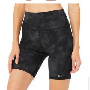 Alo Yoga High Waisted Biker Shorts in Solarized Tie Dye